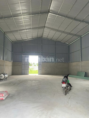 Cho thuê nhà xưởng 350m2 và 250m2 khu Vườn Lài