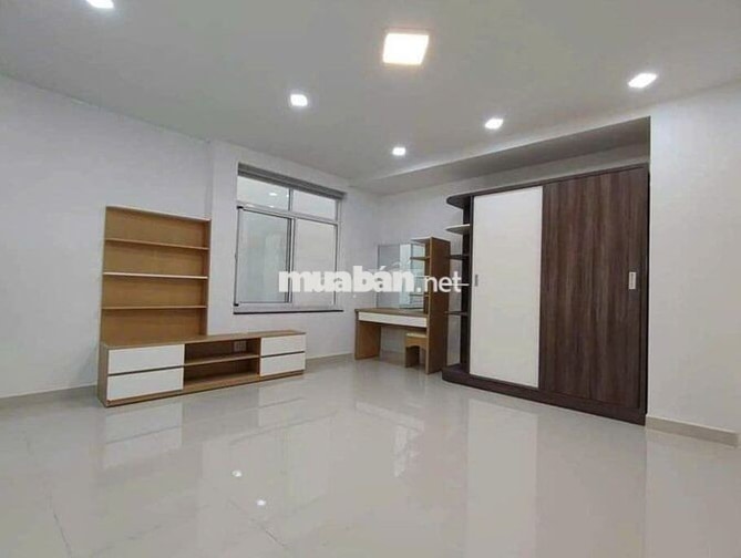 Cho thuê nhà góc 2MT HXT 339/6A Lê Văn Sỹ gần TQD- Trường Sa, P14, Q3.