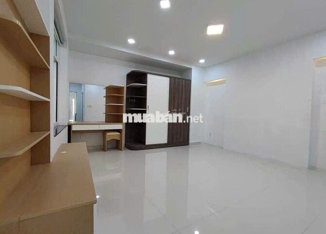 Cho thuê nhà góc 2MT HXT 339/6A Lê Văn Sỹ gần TQD- Trường Sa, P14, Q3.