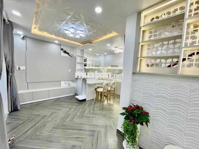 đơn giản mà sành điệu , quá rẻ so với thị trường