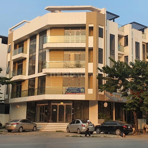 Biệt thự lô góc ngã tư 127,5m2, 2 mặt tiền 3 mặt thoáng, 4,5 tầng+hầm