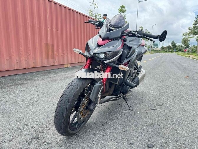 Z1000