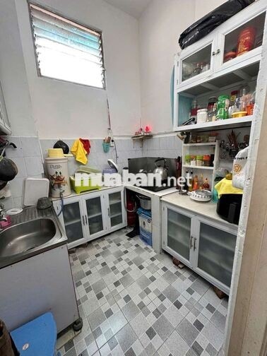 Bán căn hộ chung cư Lê Văn Sỹ, P13, Phú Nhuận