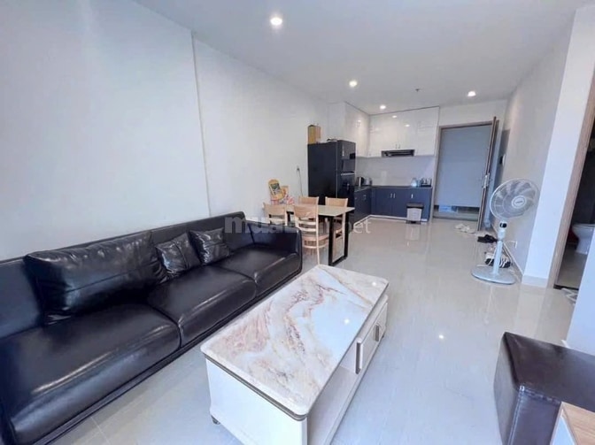 Cho thuê Cao ốc Phú Nhuận -căn hộ 105m2-3p ngủ, giá 17tr/tháng.