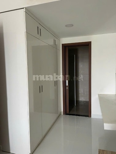 Cho thuê căn hộ Tulip Quận 7,Giá 10tr/th có nội thất , nhà đang trống