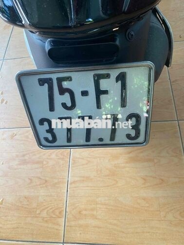 bán xe vespa sprint xe đẹp keng máy êm khỏi bàn