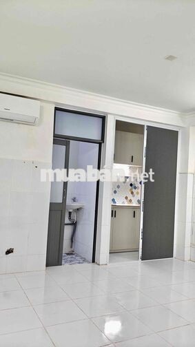 PHÒNG TRỆT SIÊU RỘNG 30M² - Ở ĐƯỢC 5 NGƯỜI - CÓ NỘI THẤT MỚI - 5TR5