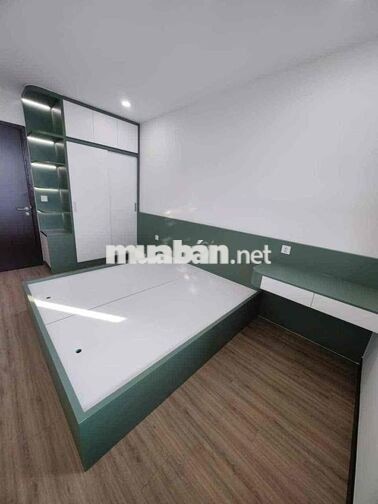 BÁN GẤP CĂN 2PN FULL NỘI THẤT DT 79m2 GIÁ TỐT CC SKYVIEW