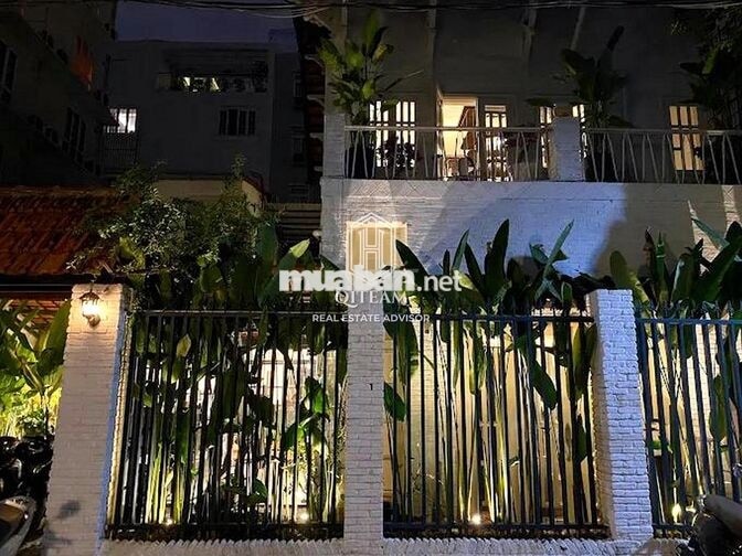 ✨ Biệt Thự Cổ Quận 1, Diện Tích 12x20m, Trệt Lầu