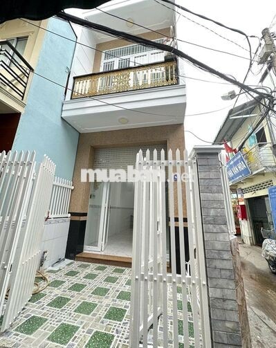 Nhà 2 Lầu 3PN Góc 2MT, Hẻm Đường Quang Trung chir 6,5 triệu