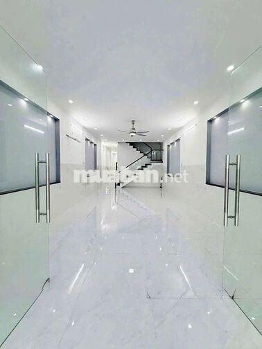Nhà 3 lầu 7PN có nội thất trục chính TDC An Bình 22 triệu