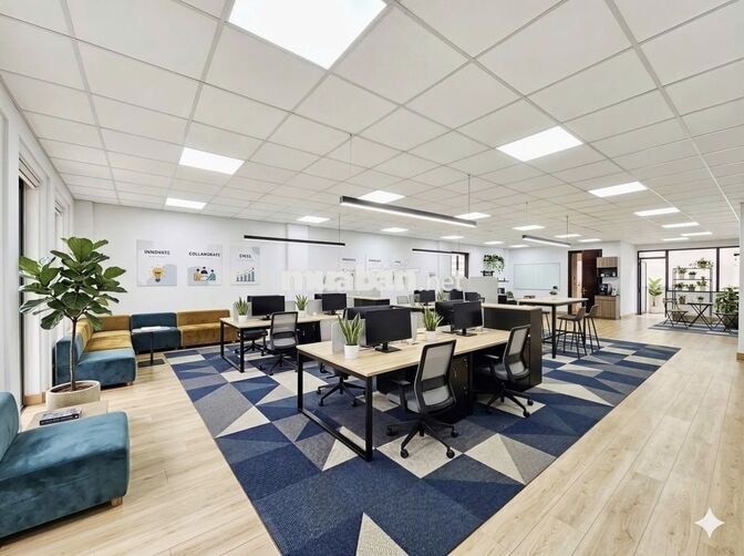 Cho thuê văn phòng 120m2 Huỳnh Thúc Kháng chỉ từ 20tr mặt tiền 8m 