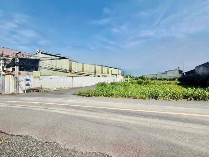 250m2 Bán ngộp trong tuần sẵn 165m2 Thổ Cư, SHR Tân Phú Trung Củ Chi