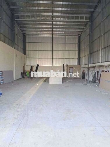 KHO 200M2 KIÊN CỐ GẦN MINH MẠNG