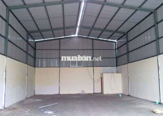 KHO 200M2 KIÊN CỐ GẦN MINH MẠNG