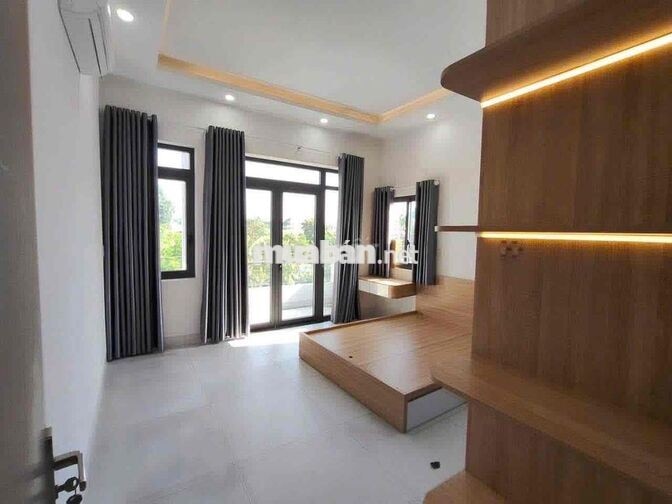 CHO THUÊ NHÀ 1 TRỆT 2 LẦU 4PHÒNG NGỦ GẦN CHỢ PHÚ HÒA