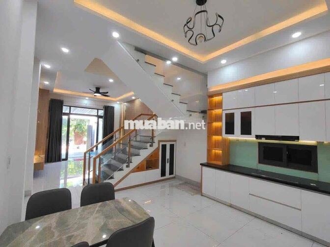 CHO THUÊ NHÀ 1 TRỆT 2 LẦU 4PHÒNG NGỦ GẦN CHỢ PHÚ HÒA
