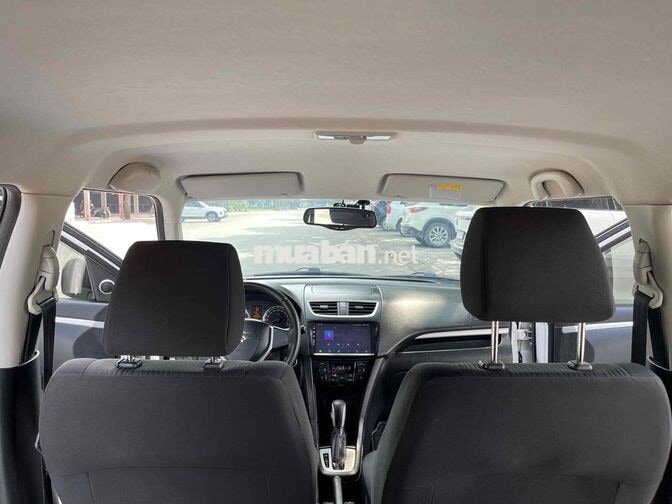 Bán xe suzuki swift sx 2015 đẹp zin suất sắc