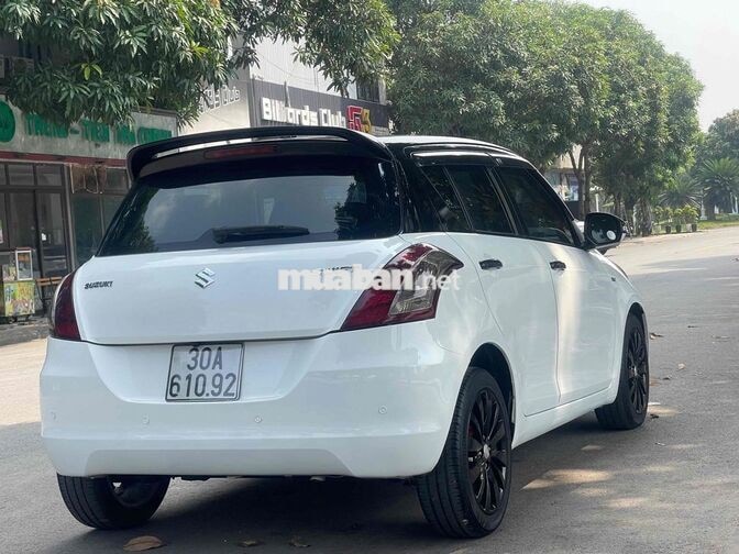 Bán xe suzuki swift sx 2015 đẹp zin suất sắc
