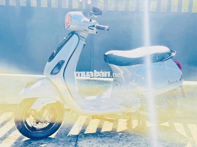 Piaggio Vespa LX 150cc Phun xăng điện tử Xám