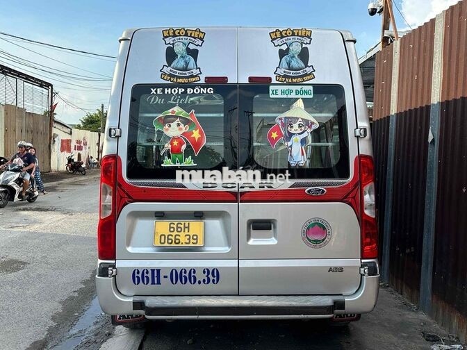 Ford Transit 2013 16 chỗ Bạc