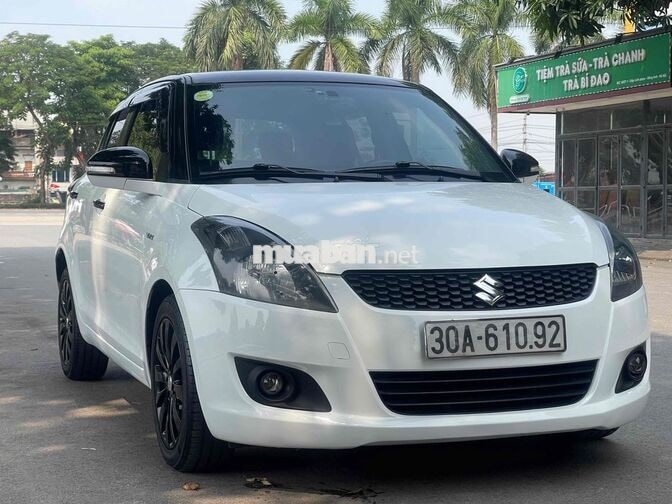 Bán xe suzuki swift sx 2015 đẹp zin suất sắc