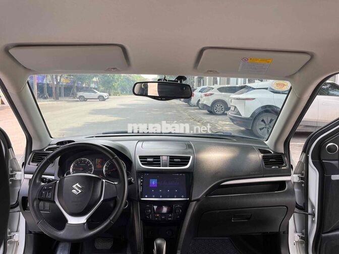 Bán xe suzuki swift sx 2015 đẹp zin suất sắc