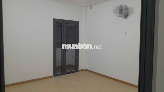 CHO THUÊ NHÀ MỚI XÂY 🏠 1trệt, 1lầu, 5x13, hẻm Lý Thường Kiệt.
