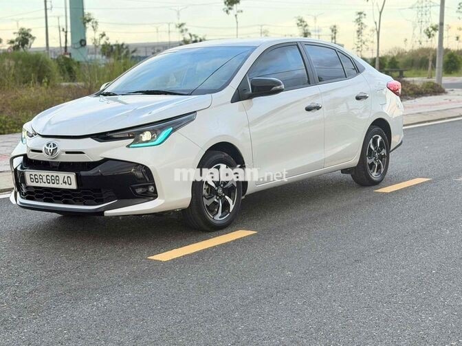 Toyota Vios 2024 Số sàn Trắng 42720 km