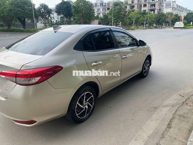 cần bán xe gia đình vios đk 2023 1.5E MT