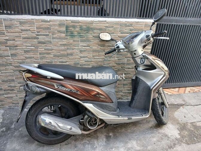 Cần bán xe Honda Vision FI 2012 màu nâu