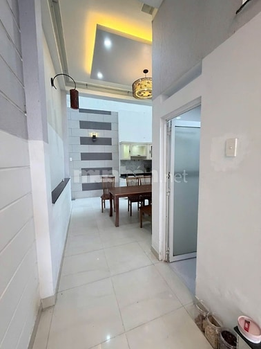 Nhà nguyên căn Đường Cô Giang 2PN, Sẵn Nội Thất 102m2 giá 14 tr/th 
