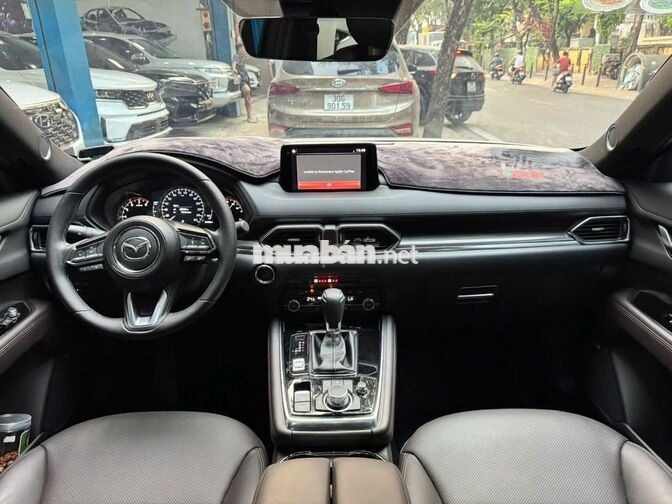 Mazda CX-8 Premium 2022 Trắng 7 chỗ