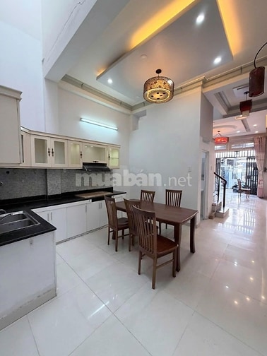 Nhà nguyên căn Đường Cô Giang 2PN, Sẵn Nội Thất 102m2 giá 14 tr/th 