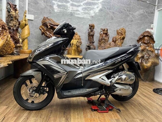 Airblade chính chủ xe đẹp, máy móc bao zin