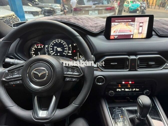 Mazda CX-8 Premium 2022 Trắng 7 chỗ