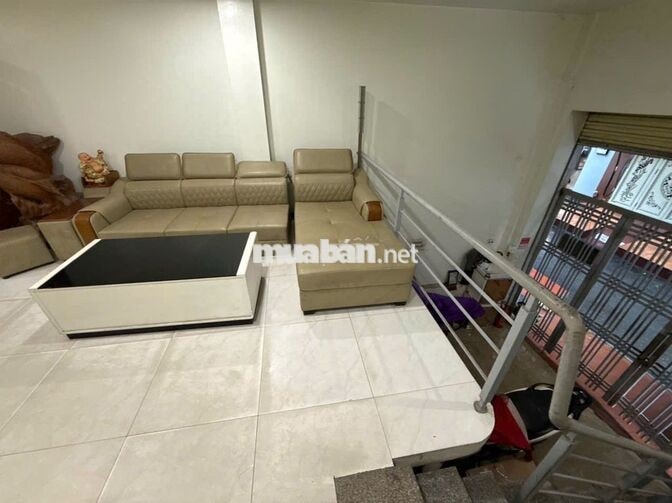 Cho thuê Tầng 1 (lửng) lối đi riêng 15 m2 chỉ 4.5 triệu