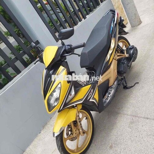 Yamaha Nouvo 4 2011 Vàng