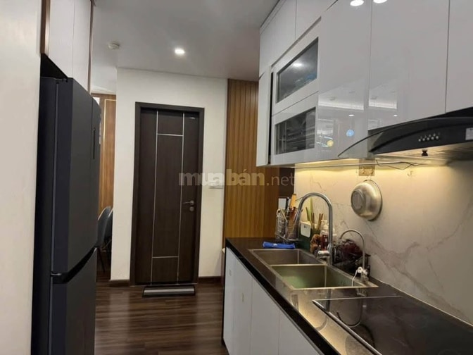 C/c cao cấp Golden Maison, đường Phổ Quang- Trống căn 2PN chỉ 17tr/th