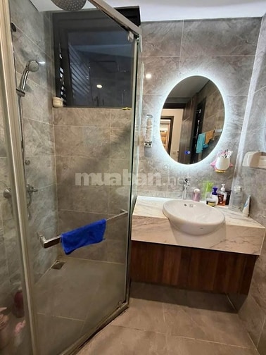 C/c cao cấp Golden Maison, đường Phổ Quang- Trống căn 2PN chỉ 17tr/th