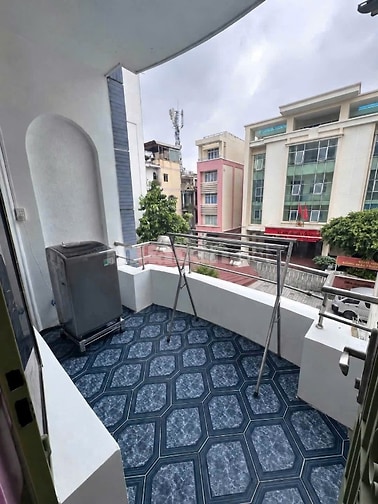 CĂN HỘ BAN CÔNG THOÁNG, BẾP TÁCH BIỆT, FULL NỘI THẤT GẦN ETOWN