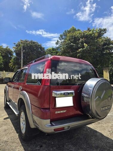Ford Everest 2009 Số sàn Đỏ