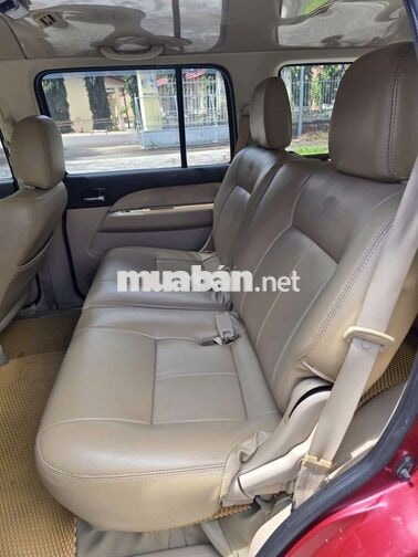 Ford Everest 2009 Số sàn Đỏ