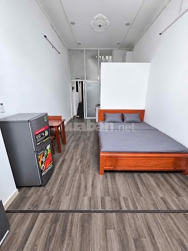 CĂN HỘ BAN CÔNG THOÁNG, BẾP TÁCH BIỆT, FULL NỘI THẤT GẦN ETOWN