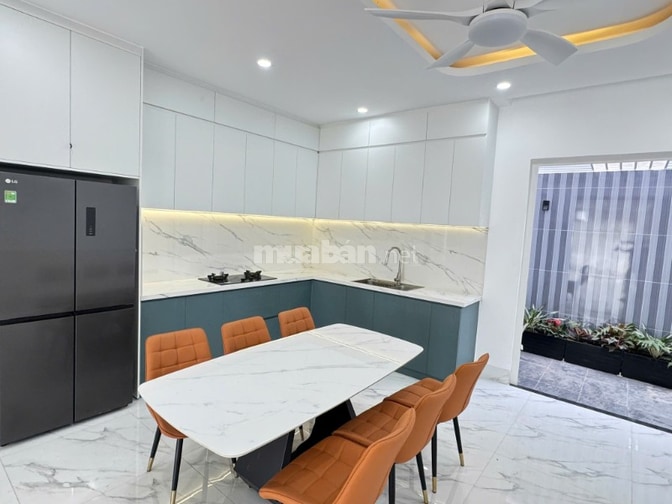 Nhà mới 1t2l 224 m2 full nội thất cao cấp tại kcn Bình Minh giá 3 tỷ