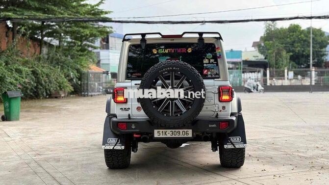 Jeep Wrangler Sahara Rubicon 2020 Trắng