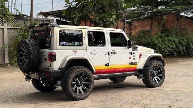 Jeep Wrangler Sahara Rubicon 2020 Trắng