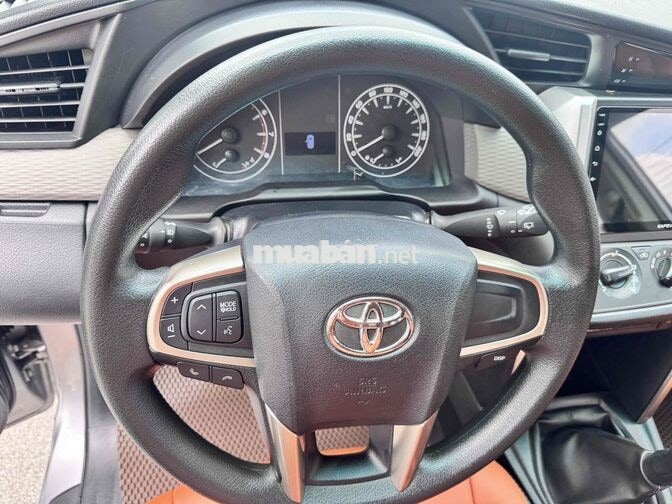 Toyota Innova 2020 Số sàn Bạc 80.000 km