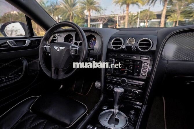 Bentley Continental Flying Spur Speed 2011 Đen