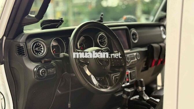 Jeep Wrangler Sahara Rubicon 2020 Trắng